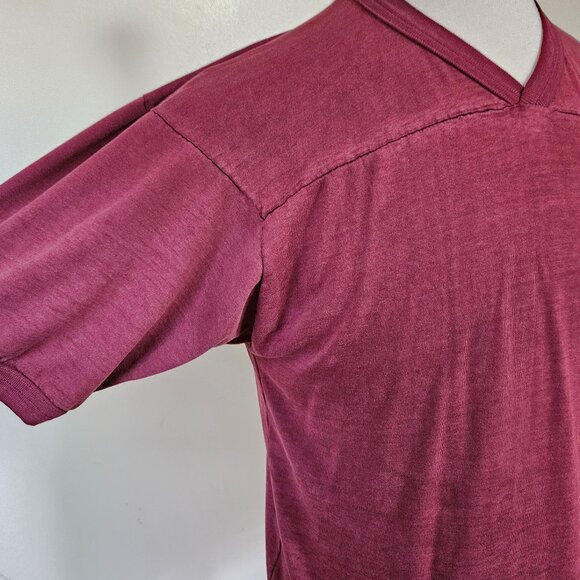 Gator Athletics Vintage 80s 90s Sports T-Shirt Vneck Red Maroon Faded USAL Large - Picture 3 of 7